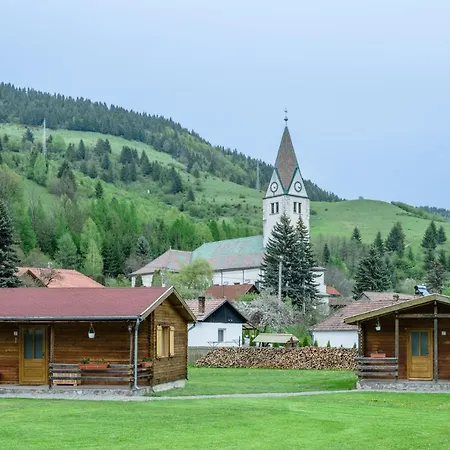 Biotour Camping & Restaurant Ghimes-Faget Exterior photo