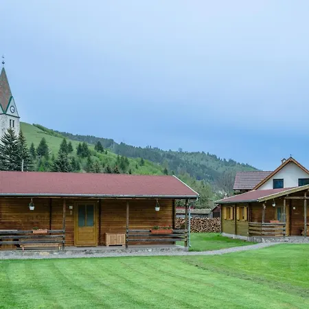 Biotour Camping & Restaurant Ghimes-Faget Exterior photo