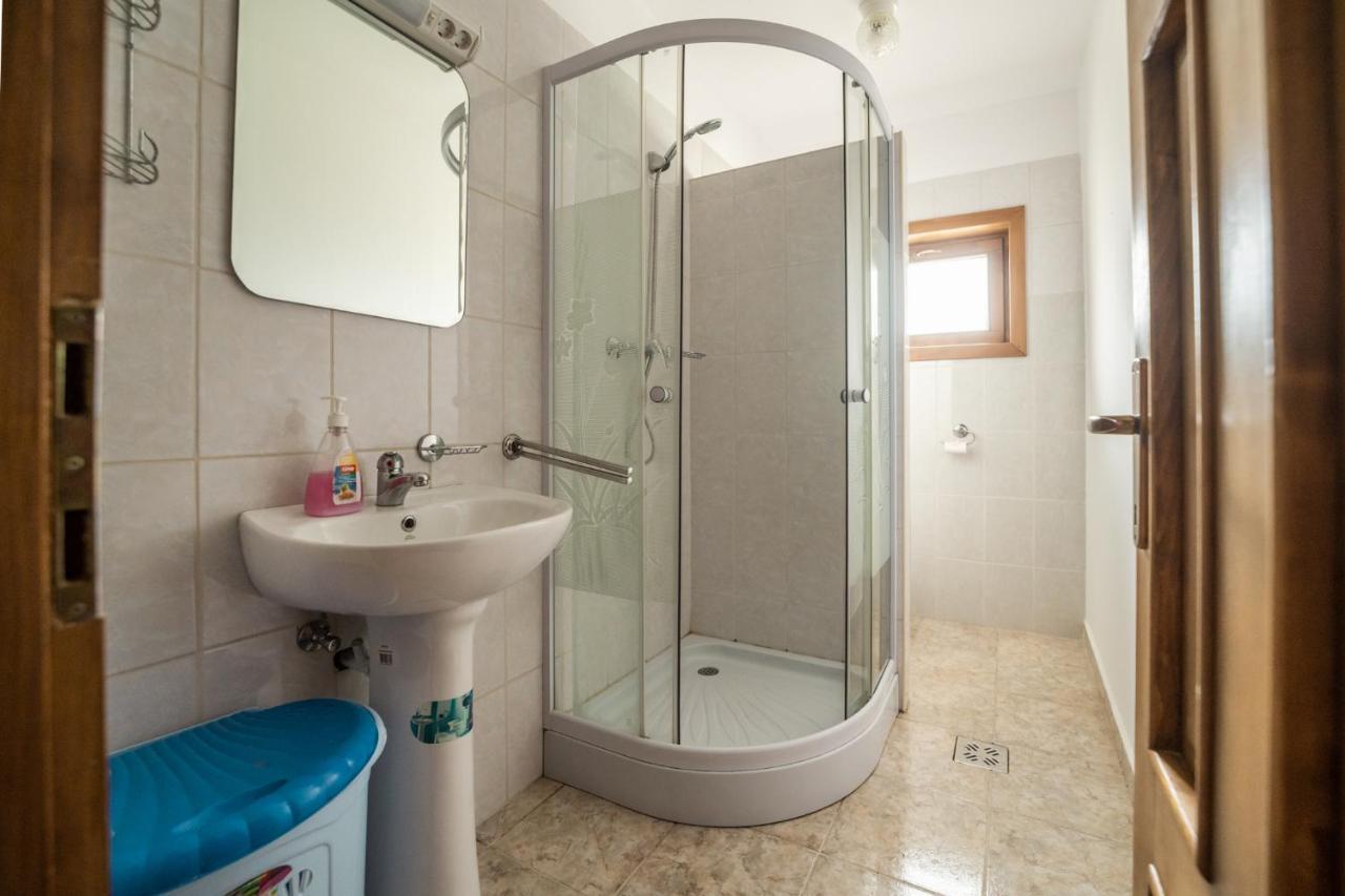 Biotour & Restaurant Camping Ghimeş-Făget